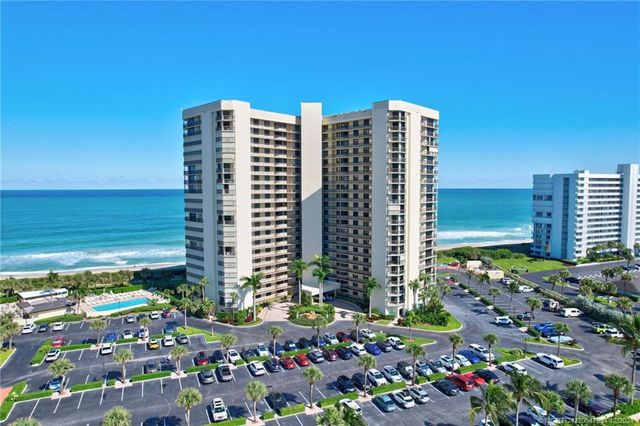 $620,000 | 9550 South Ocean Drive, Unit 510 | Islandia