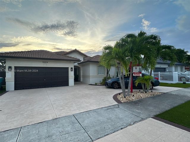 $889,000 | 5224 Southwest 159th Court | West Kendall