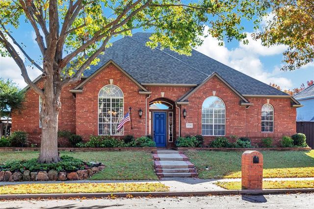 $750,000 | 3728 Norwich Lane | Plano