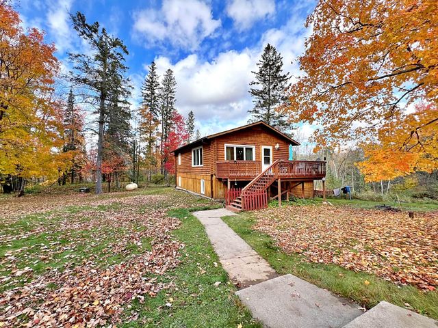 $319,900 | 29298 Wesleyan Drive | Harris Township - Itasca County