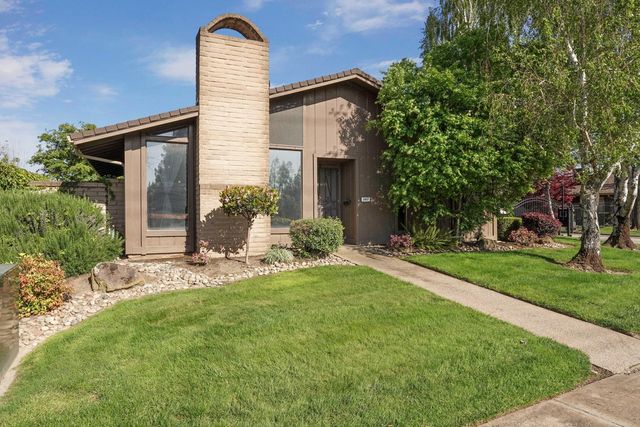 $339,000 | 2457 West Elm Street | Sunwest