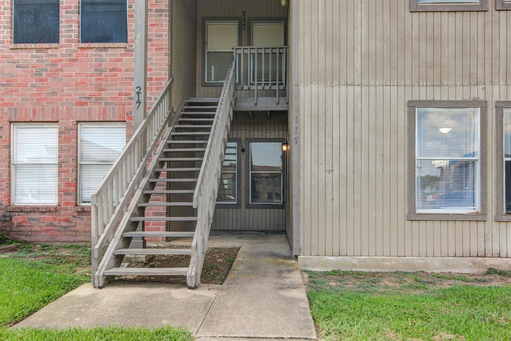 a view of front door of house