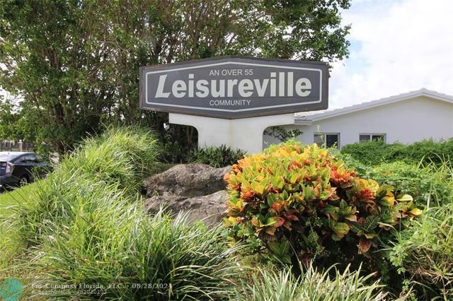 $135,000 | 2475 West Golf Boulevard, Unit 141 | Leisureville