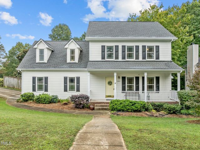 $539,900 | 4205 Winding Oak Way | Oak Chase