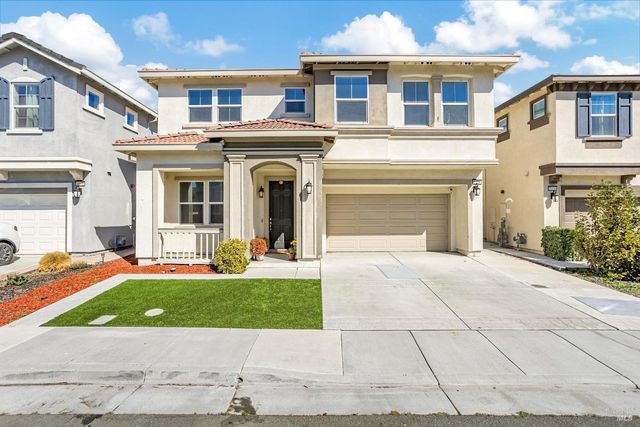 $728,888 | 5118 Soprano Circle | Fairfield