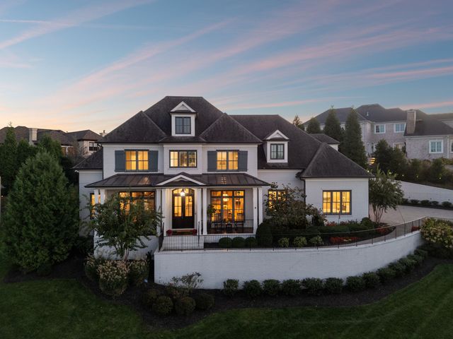 $2,850,000 | 25 Tradition Lane | Governor's Club