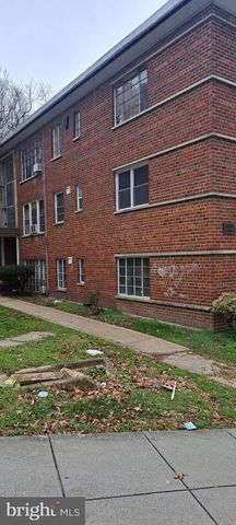 $70,000 | 2315 Altamont Place Southeast, Unit 1 | Randle Heights