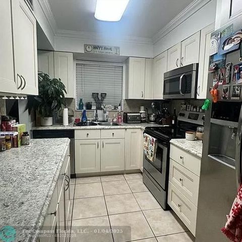 $229,000 | 7981 South French Drive, Unit 2306 | Pembroke Pines