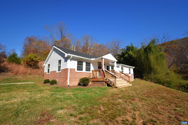 $325,000 | 1996 River Road