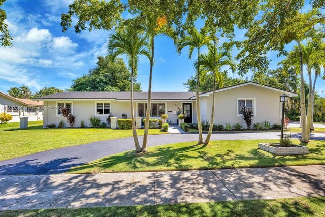 $1,425,000 | 17243 Southwest 87th Avenue | Palmetto Bay