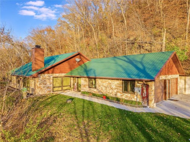 $750,000 | 19325 Highway 45 | Waldron Township - Platte County