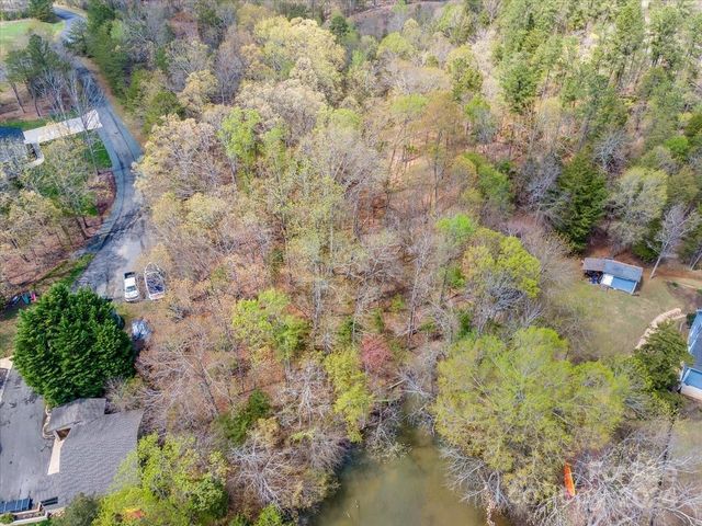 $200,000 | 340 Catawba Crest Lane | Lake Wylie