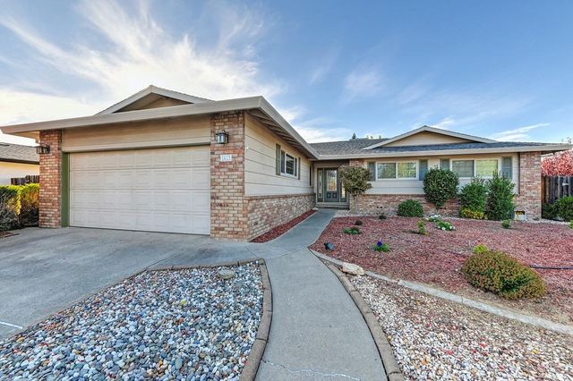 $605,000 | 1613 Swallow Way | Sierra Gardens