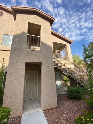 $1,150 | 2110 Los Feliz Street, Unit 1097 | Mountain Peak Condominiums