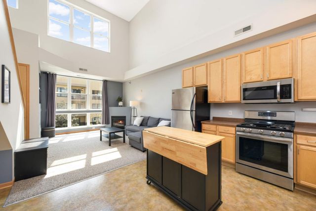 $229,000 | 2650 University Avenue West, Unit 202 | South St. Anthony