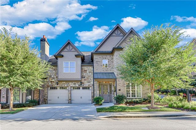 $849,000 | 880 Candler Street | Brenau North