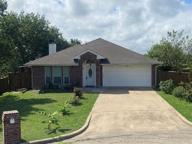 $245,000 | 3001 Hillsdale Avenue | Corsicana