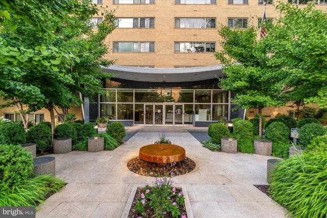 $408,000 | 4600 Connecticut Avenue Northwest, Unit 418 | Wakefield DC