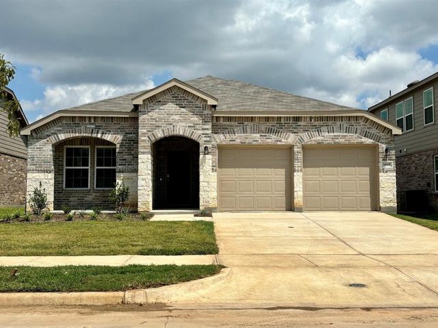 $2,100 | 1801 Village Creek Lane | Denton