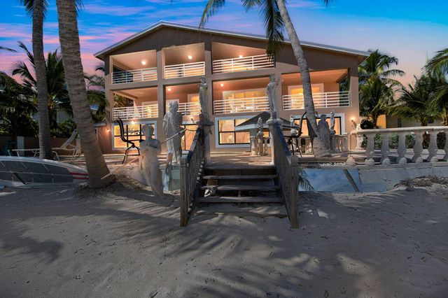 $5,745,000 | 65890 Overseas Highway | Middle Keys