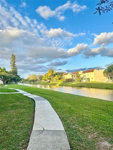 $2,300 | 10383 North Kendall Drive, Unit N6 | Kendall Acres