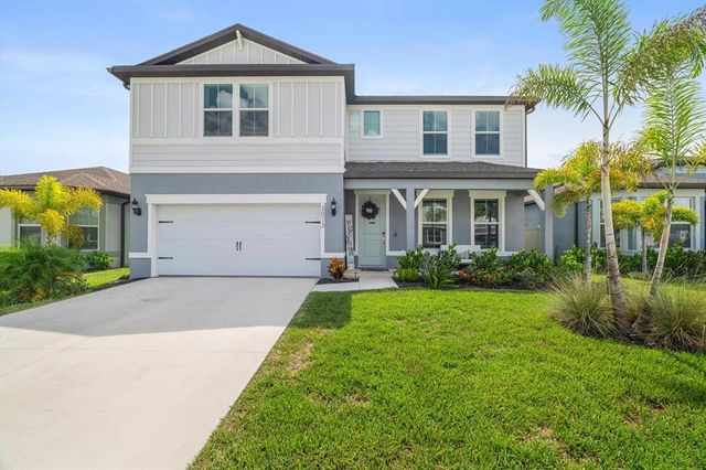 $685,000 | 3013 61st Drive East