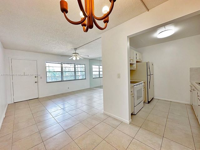 $1,540 | 101 Southwest 132nd Way, Unit 309J | Century Village