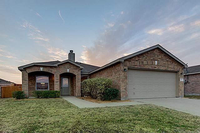 $1,950 | 222 Centenary Drive | Forney