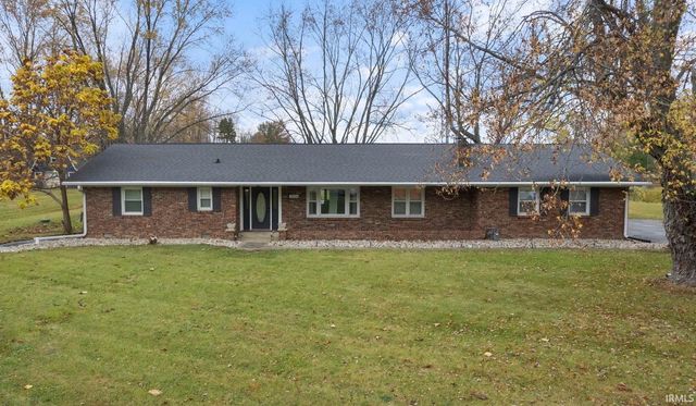 $375,000 | 3526 Highway 26 | Ross Township - Clinton County