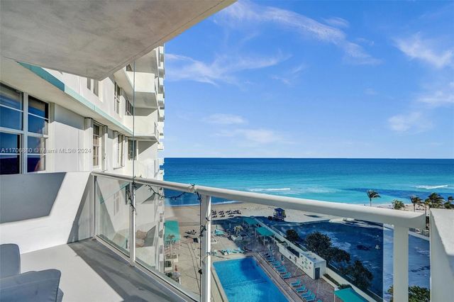 $630,000 | 3725 South Ocean Drive, Unit 910 | South Central Beach