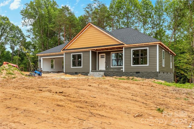 $399,900 | 746 Whites Farm Road | Bethany Township - Iredell County