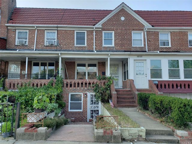 $799,000 | 85-05 Eliot Avenue | Maspeth