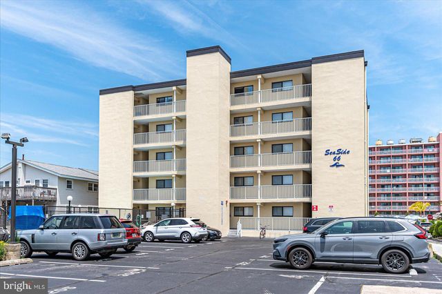 $324,900 | 3 66th Street, Unit 105 | Ocean City