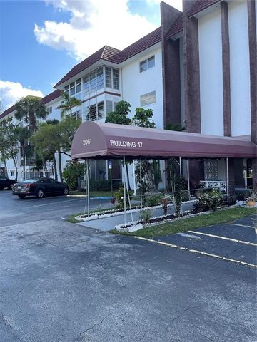 $1,800 | 2061 Northwest 47th Terrace, Unit 214 | Lauderhill