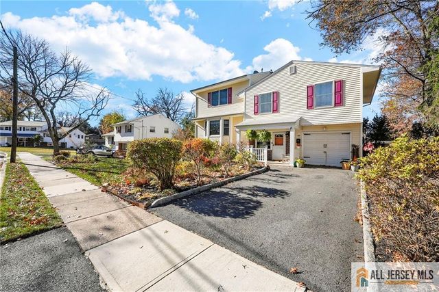 $768,000 | 23 Rolfe Place | Metuchen