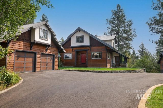 $1,260,000 | 757 Chad Loop