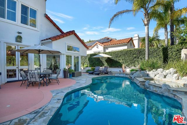 $1,799,000 | 5683 Hazelcrest Circle | Westlake Village - Thousand Oaks