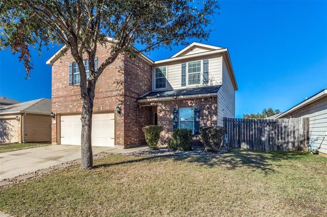 $315,000 | 540 Hidden Dale Drive | Fort Worth