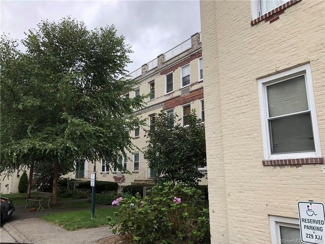 $1,850 | 106 Summer Street, Unit 2B | Downtown Stamford