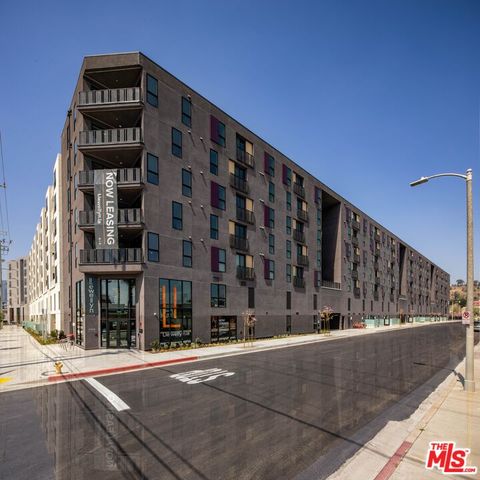 $3,475 | 1101 North Main Street, Unit B528 | Downtown Los Angeles