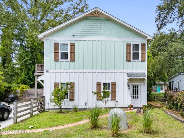 $458,900 | 101 North Seaview Road | Myrtle Grove