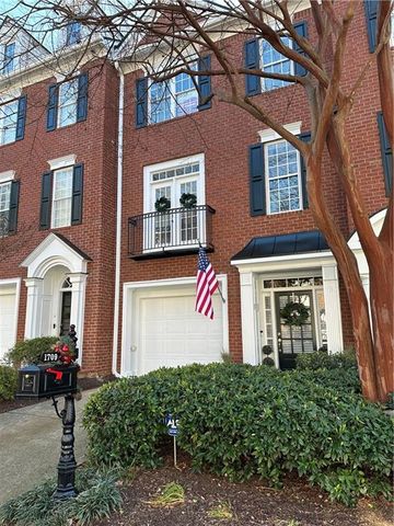 $465,000 | 1709 Waters Edge Trail | Heritage at Roswell