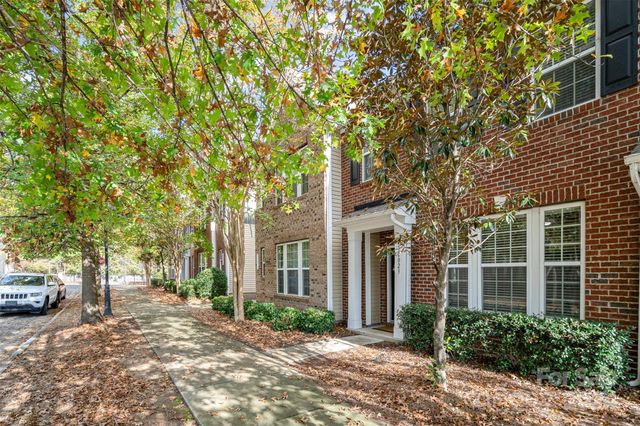 $450,000 | 10023 Juniper Trace Drive | Cedar Walk