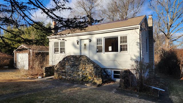 $275,000 | 21 Reading Road | Putnam Lake