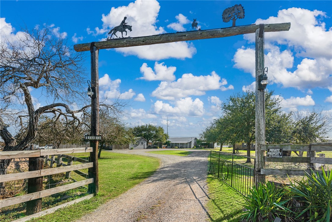 Tips to Strengthen Fences from D&C Fence Corpus Christi