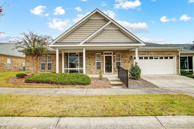 $375,000 | 6831 Cinnamon Circle | Mint Hill