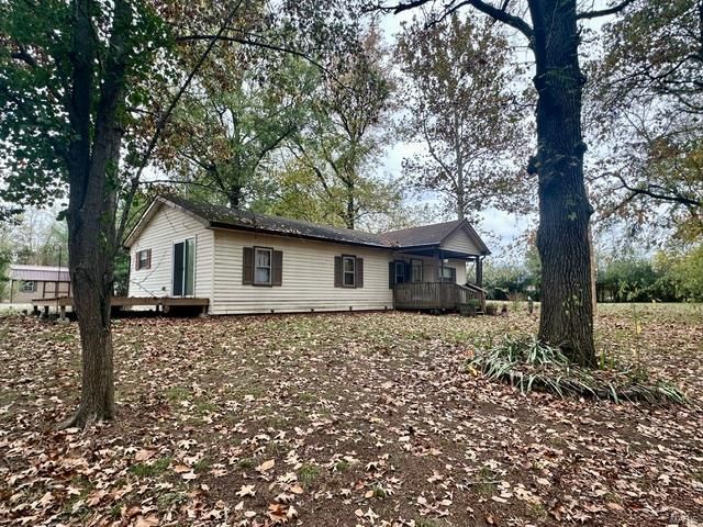 $179,900 | 201 County Highway | Moreland Township - Scott County