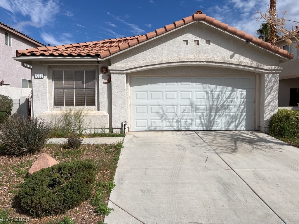 7700 Via Paseo Avenue, Las Vegas, NV 89128 | Compass