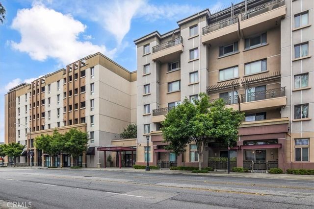 $5,500 | 931 East Walnut Street, Unit 104 | Southeast Pasadena