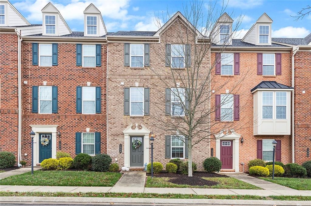 Stunning Townhome